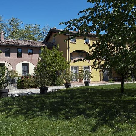 Quattrocolli B&B Quattro Castella Bagian luar foto