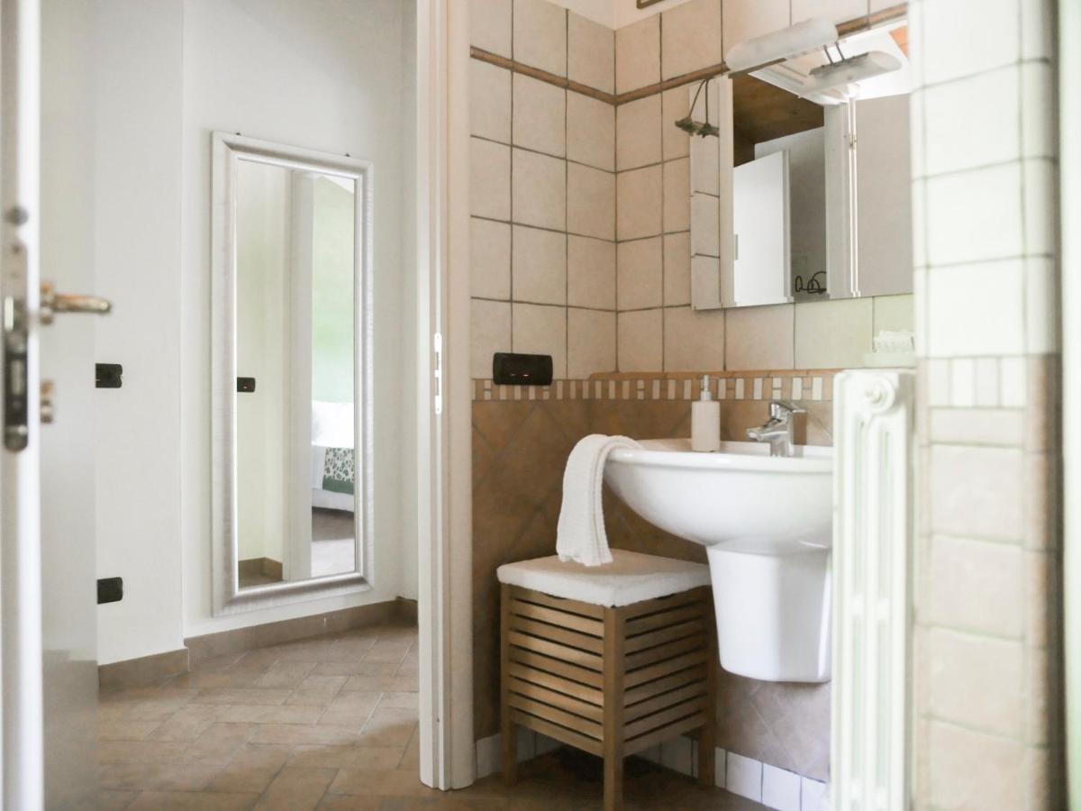 Quattrocolli B&B Quattro Castella Bagian luar foto