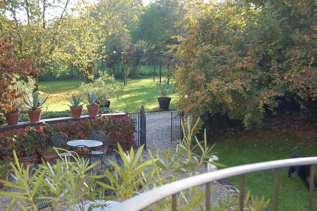 Quattrocolli B&B Quattro Castella Bagian luar foto